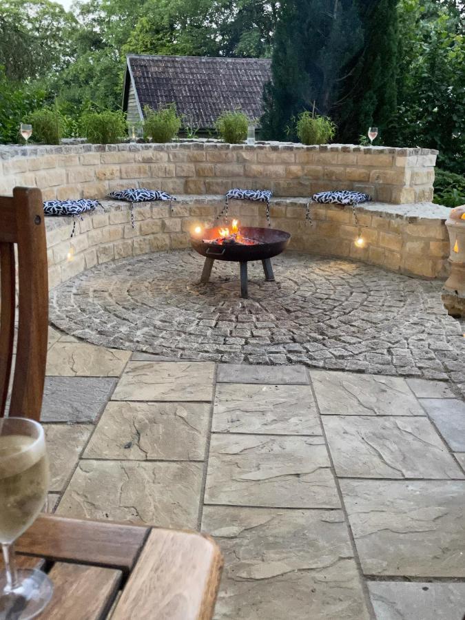 Gorgeous Country Cottage On Outskirts Of Bath With Wood Fired Hot Tub Midford Exteriér fotografie